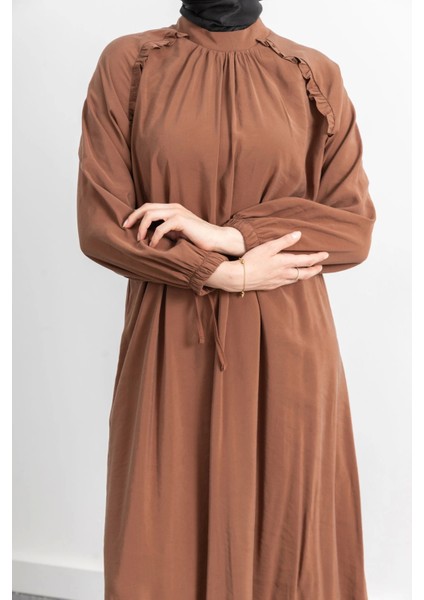 Reglan Kol Fırfır Detaylı Elbise - Taba