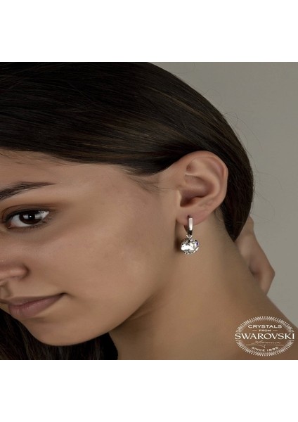 Swarovski Crystal Taşlı Gümüş Beyaz Oval Sallantılı Kadın Küpe fiyatları