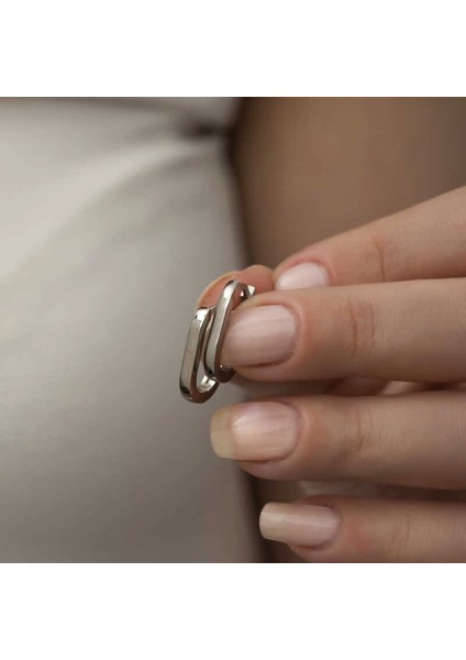 Gümüş Taşsız J Bayan Küpe fırsatları