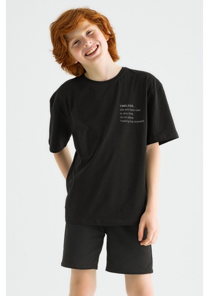 Erkek Çocuk Siyah Renkli Timeless Baskılı Tişört
