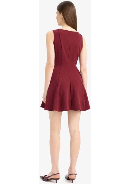 Kayık Yaka Basic Düz Kolsuz Mini Abiye Elbise F0205AX25SP