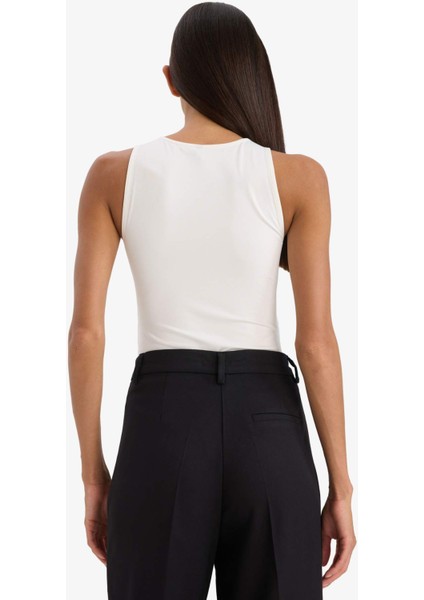 Slim Fit Dar Kesim Halter Yaka Basic Düz Çıtçıtlı Body F0357AX25SM