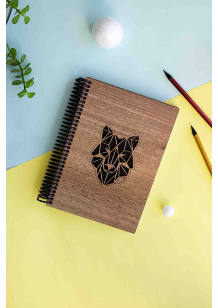 Kurt Figürlü Ahşap Defter Çizgisiz 100 Yaprak (A5) modelleri