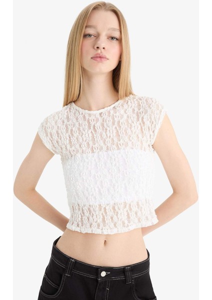Coool Fitted Crop Dantel Kısa Kollu Beyaz Bluz F1778AX25SM