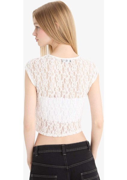 Coool Fitted Crop Dantel Kısa Kollu Beyaz Bluz F1778AX25SM