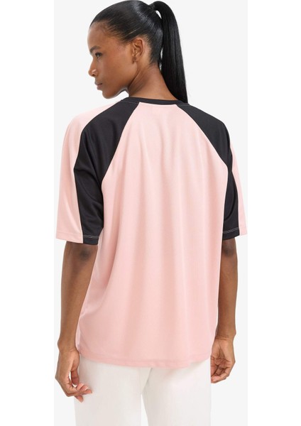 Defactofit Boxy Fit Bisiklet Yaka Slogan Baskılı Sporcu Kısa Kollu TIŞÖRT E4793AX25SP