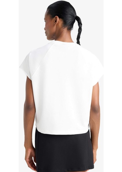 NBA New York Knicks Bisiklet Yaka Sporcu Kısa Kollu Tişört E2363AX25SM