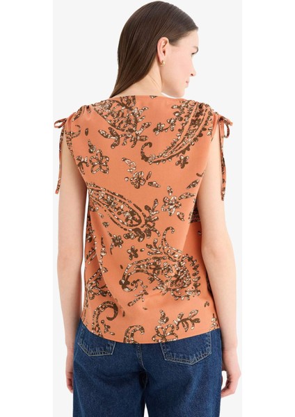 Regular Fit V Yaka Desenli Kısa Kollu Gömlek F0987AX25SM