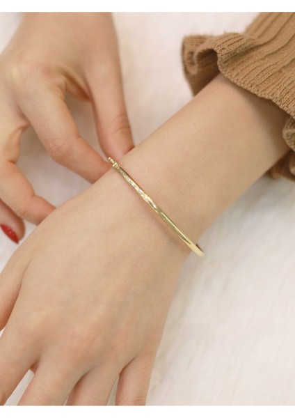 14 Ayar Altın Elastik Soft Kelepçe