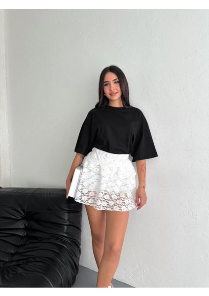 Yüksek Bel Beli Lastikli Dantel Işlemeli Kloş Çan Model Şortlu Piliseli Pileli Mini Beyaz Şort Etek
