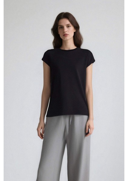 Fitted Bisiklet Yaka Basic Düz Kısa Kollu Siyah Tişört F3833AX25SM