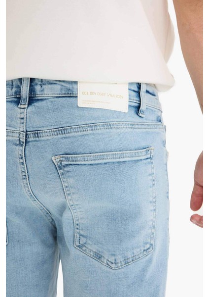 Slim Fit Dar Kesim Jean Bermuda Şort F4685AX25SM