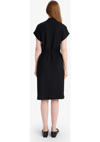 Regular Fit V Yaka Kolsuz Siyah Midi Elbise F4673AX25HS