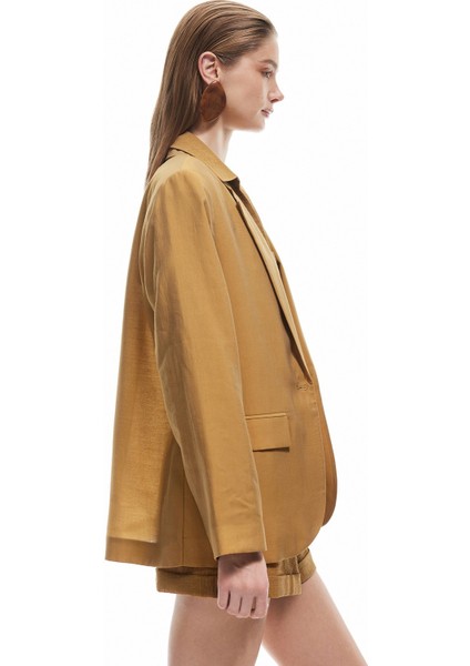 Kadın x Sima Tarkan - Uzun Kollu Kapaklı Cep Detaylı Kruvaze Blazer Ceket 5SAK50013EW modelleri