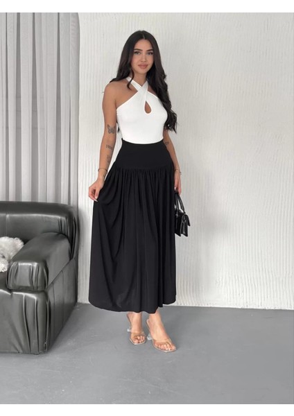 Yüksek Bel Yumuşak Dokulu Beli Lastikli Maxi Boy Uzun Çan Modeli Sandy Etek Siyah Kloş Etek Tesettür