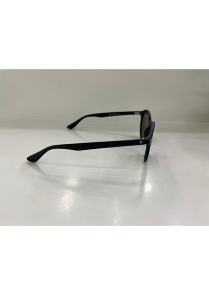 TG1331 C0101M Unısex Güneş Gözlüğü fırsatları