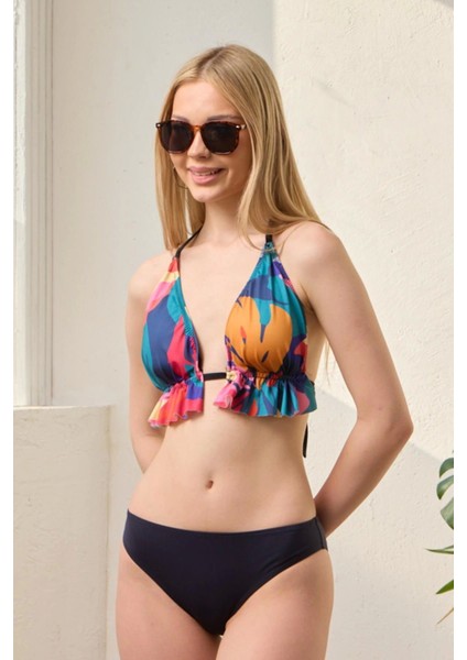 Bikini Üstü Üçgen Pileli Pembe Dev Yapraklı modelleri