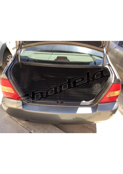 2005 Toyota Corolla Sedan 3D Kauçuk Bagaj Havuzu