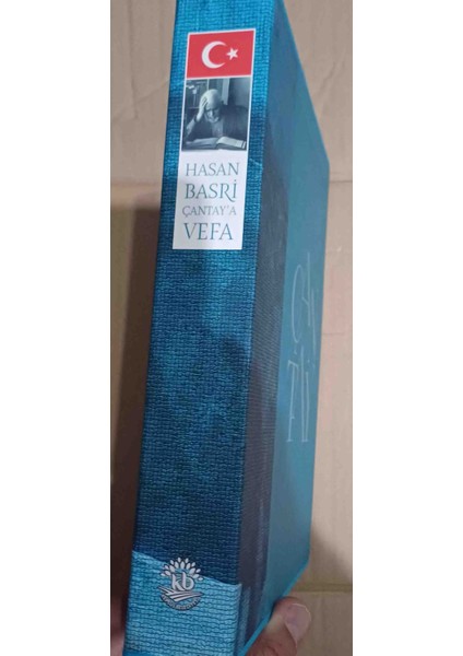 Hasan Basri Çantay'a Vefa Kutusunda Sifir Ciltli Somizli m. Bayyiğit, M. Özkan, Y.e. Gördük