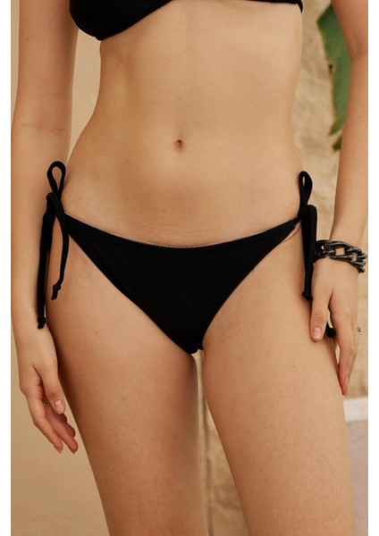 Bikini Altı Üçgen Bağlamalı Siyah fiyatları