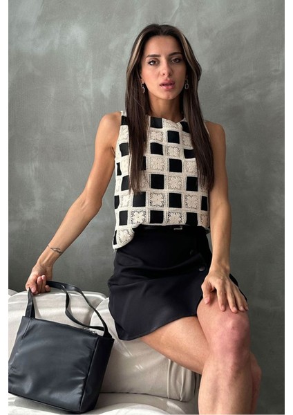 Kadın Yazlık Bisiklet Yaka Kroşata Motifli Güpür Bluz 3D-2342 fiyatları