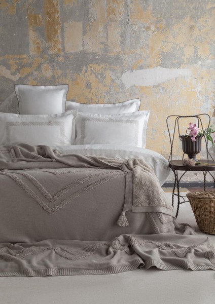 ÇİFT KİŞİLİK YATAK ÖRTÜSÜ SET MONEDA TAS - YATAK ORTUSU