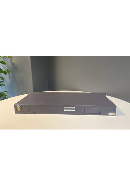 Swıtch 48 Port Huaweı S2350-28TP-EI-AC 24X 10/100 2xgıgabıt 2.el 3AY Garanti fiyatları