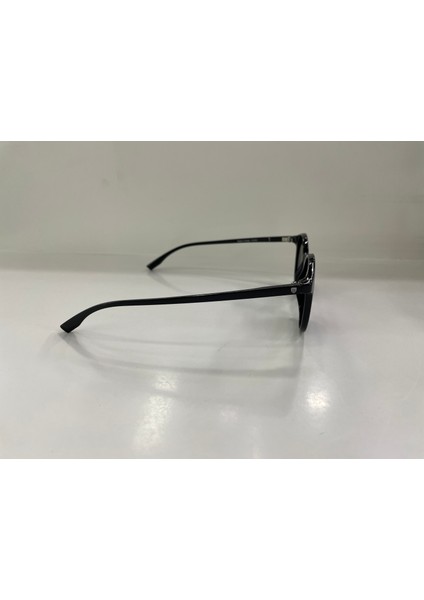 TG1338 C0101 Unısex Güneş Gözlüğü fırsatları