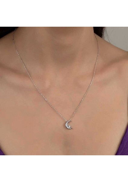 Swarovski Taşlı Gümüş Ayyıldız Bayan Kolye fiyatları