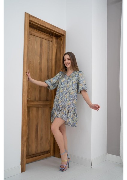Yeşil Desenli Saten Elbise