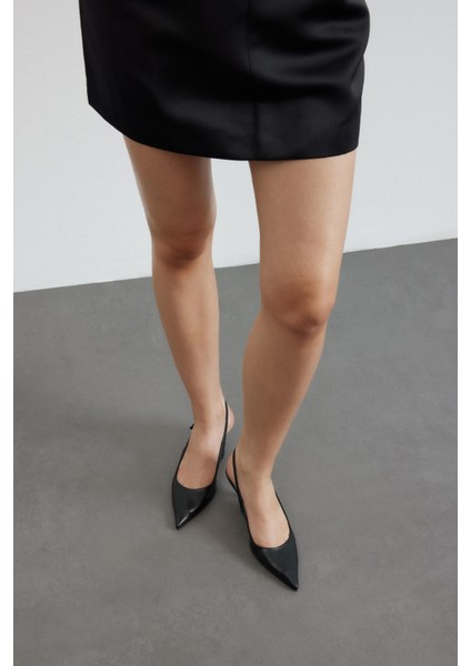 Siyah Cilt Çift Tokalı Kadın Topuklu Ayakkabı