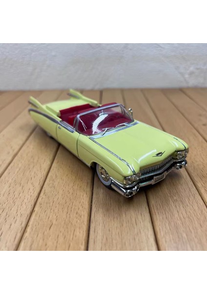1:32 Klasik Eski Araba Alaşım Lüks Araba Modeli Döküm Metal Retro Araba Araçlar Modeli Yüksek Simülasyon Koleksiyonu Çocuk Oyuncak Hediye (Yurt Dışından) fiyatları