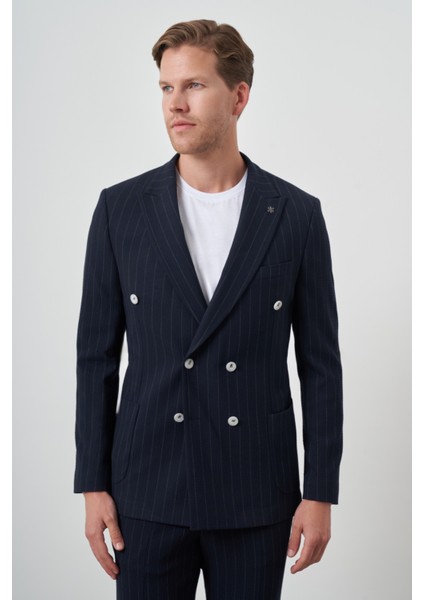 Erkek Lacivert Trend Kruvaze Slim Fit Sivri Yaka Takım Elbise