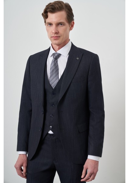 Erkek Lacivert Trend Yelekli Slim Fit Sivri Yaka Takım Elbise