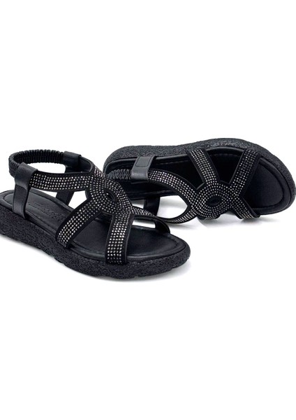 Mavi Poli Hafif Taban Damla Taş Detaylı Kadın Sandalet Siyah fiyatları