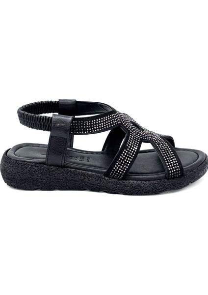 Mavi Poli Hafif Taban Damla Taş Detaylı Kadın Sandalet Siyah fırsatları