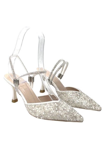 Taş Detaylı Burnu Kapalı Kadın Abiye Ayakkabı Beyaz