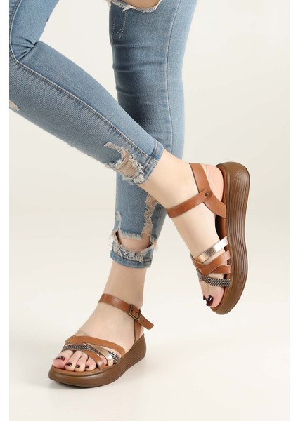 (Kırcalı) Poli Hafif Taban Deri Tokalı Kadın Sandalet Taba fırsatları