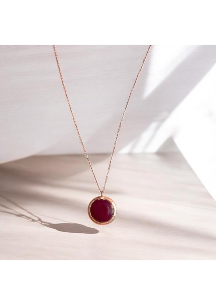 Bordo Kristal Taşlı Uzun Trend Kolye fiyatları