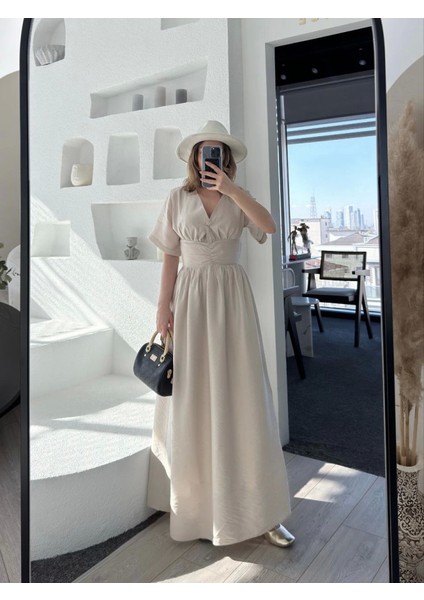 V Yaka Uzun Kloş Çan Modeli Belden Açılan Büzgü Detaylı Kısa Kol Eteği Pileli Günlük Şık Elbise