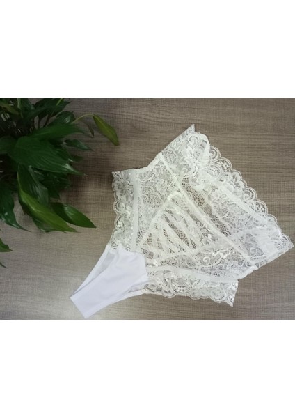 Arkası Ip Detaylı Beyaz Külot modelleri