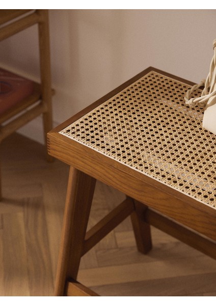 Sissi Viyana Hasır Bar Taburesi – Siyah Iskelet, Bej Oturak