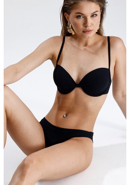 Dekolteli Süngerli Bikini Üstü fiyatları