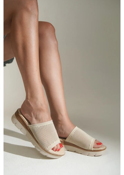 Poli Hafif Taban Günlük Triko Kadın Terlik Bej fiyatları