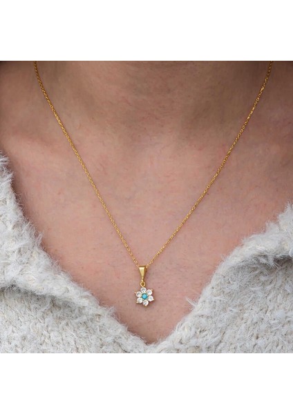 Gümüş Mavi Taşlı Gold Çiçek Kadın Kolye fırsatları