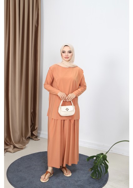 Çapraz Pantolonlu Sandy Takım