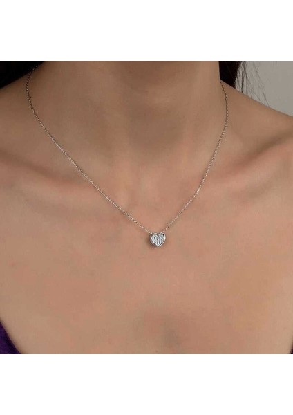 Swarovski Taşlı Gümüş Kalp Bayan Kolye fiyatları