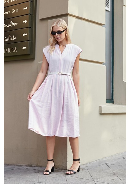 Kadın Ipeksi Modal Kumaş Hakim Yakalı Düşük Omuzlu Önden Fermuarlı Pilikaşeli Elbise(Deri Kemer Dahil)-Pembe fiyatları