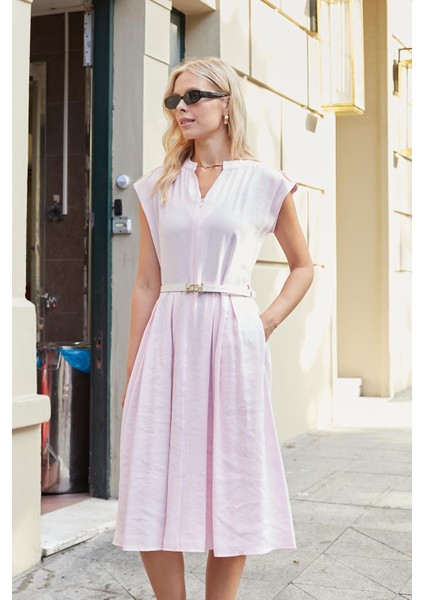 Kadın Ipeksi Modal Kumaş Hakim Yakalı Düşük Omuzlu Önden Fermuarlı Pilikaşeli Elbise(Deri Kemer Dahil)-Pembe fırsatları