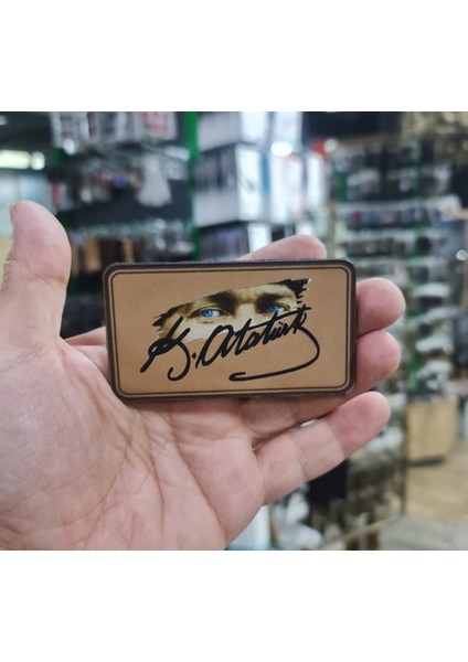 Atatürk Deri Peç - Arkası Cırtlı - 9 cm x 5 cm - Mavi Göz - Atatürk Imza - Leather Patch fiyatları